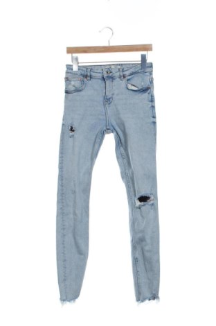 Damskie jeansy Zara, Rozmiar M, Kolor Niebieski, Cena 75,02 zł