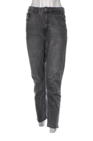 Blugi de femei Zara, Mărime S, Culoare Negru, Preț 49,53 Lei, #136638314