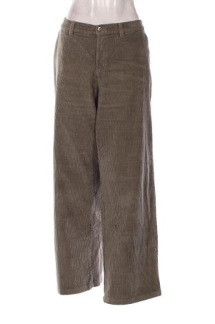 Pantaloni de velvet de femei Bon Prix, Mărime XL, Culoare Verde, Preț 78,20 Lei, #136638126