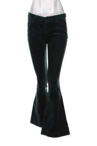 Damskie sztruksy Material Girl, Rozmiar M, Kolor Zielony, Cena 133,96 zł, #136602008