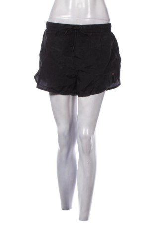 Damen Shorts Diesel, Größe M, Farbe Schwarz, Preis 87,99 €