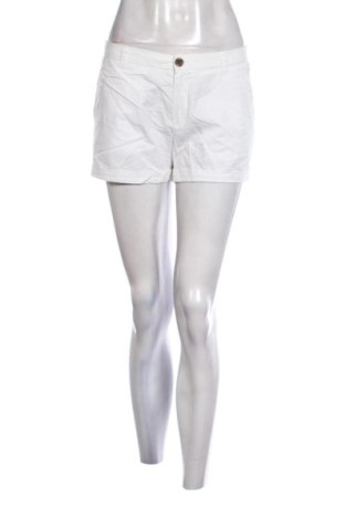 Női rövidnadrág H&M, Méret L, Szín Fehér, Ár 4 949 Ft