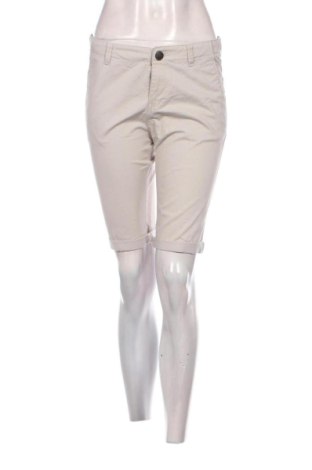Pantaloni scurți de femei IKKS, Mărime M, Culoare Gri, Preț 237,99 Lei