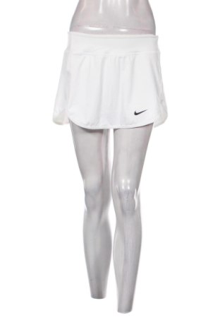 Γυναικείο κοντό παντελόνι Nike, Μέγεθος M, Χρώμα Λευκό, Τιμή 20,99 €