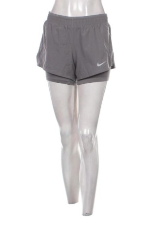 Damskie szorty Nike, Rozmiar M, Kolor Szary, Cena 93,13 zł
