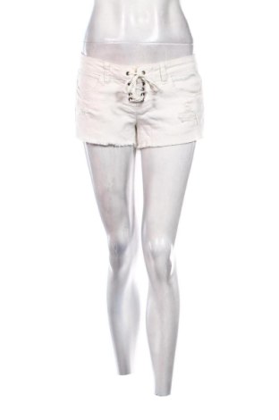 Pantaloni scurți de femei Ocean Drive, Mărime M, Culoare Alb, Preț 88,62 Lei, #136579175