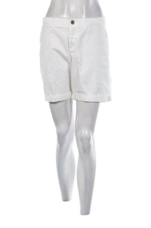 Дамски къс панталон Old Navy, Размер XL, Цвят Бял, Цена 12,27 €, #136630216