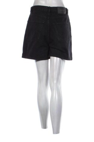 Dámske kraťasy  Pull&Bear, Veľkosť M, Farba Čierna, Cena  10,00 €