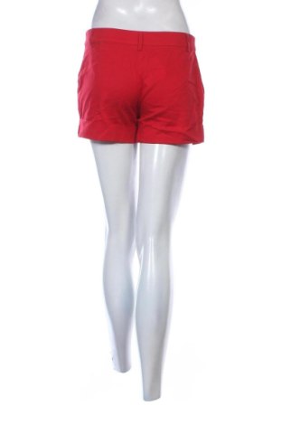 Damen Shorts Rinascimento, Größe M, Farbe Rot, Preis 31,99 €