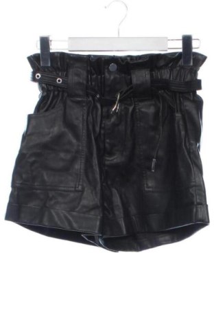 Γυναικείο κοντό παντελόνι River Island, Μέγεθος XS, Χρώμα Μαύρο, Τιμή 17,46 €, #136654575