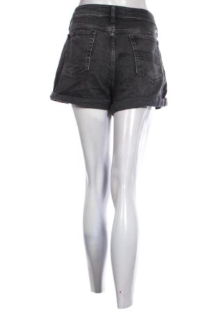 Дамски къс панталон Superdry, Размер L, Цвят Сив, Цена 17,89 €