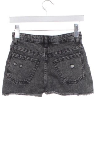 Дамски къс панталон Terranova, Размер XS, Цвят Черен, Цена 10,00 €