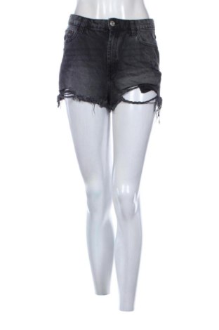 Pantaloni scurți de femei Terranova, Mărime S, Culoare Negru, Preț 51,00 Lei, #136640634