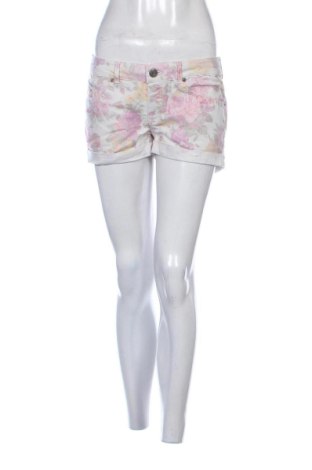 Pantaloni scurți de femei Unbranded, Mărime M, Culoare Multicolor, Preț 50,62 Lei, #136621884