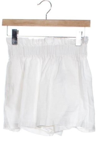 Pantaloni scurți de femei Unbranded, Mărime XS, Culoare Alb, Preț 51,00 Lei, #136660411
