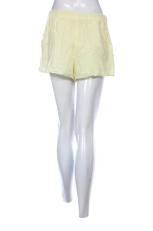 Dámske kraťasy  Zara, Veľkosť M, Farba Viacfarebná, Cena  10,00 €