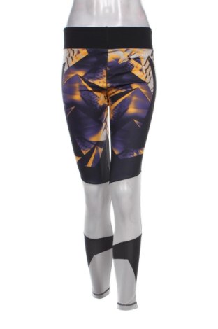 Damskie legginsy Adidas, Rozmiar M, Kolor Kolorowy, Cena 93,00 zł, #136669282