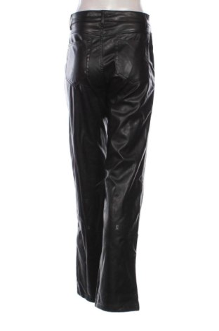 Damskie skórzane spodnie Pull&Bear, Rozmiar S, Kolor Czarny, Cena 464,99 zł