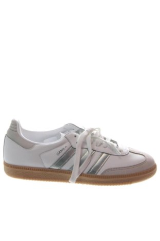 Дамски обувки Adidas, Размер 41, Цвят Бял, Цена 104,00 €, #136610111
