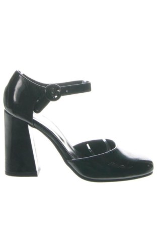 Dámske topánky  Alesya, Veľkosť 38, Farba Čierna, Cena  58,95 €, #136630256