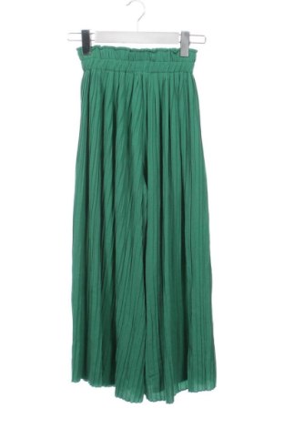 Damskie spodnie Bershka, Rozmiar XS, Kolor Zielony, Cena 78,99 zł