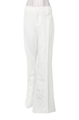 Női nadrág Bershka, Méret XL, Szín Fehér, Ár 11 839 Ft