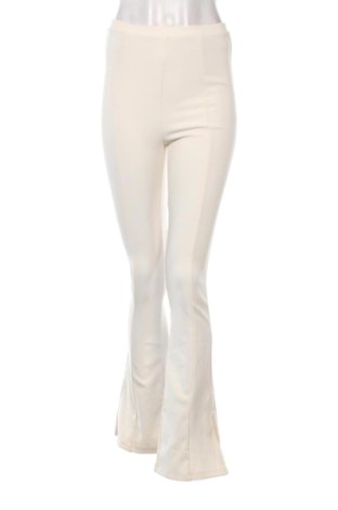 Damenhose Bershka, Größe S, Farbe Ecru, Preis 30,99 €