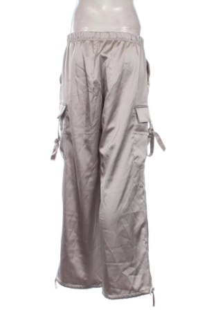 Pantaloni de femei Bershka, Mărime M, Culoare Bej, Preț 145,99 Lei