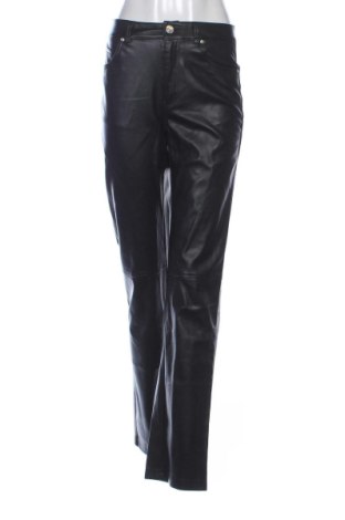 Dámské kalhoty  Bershka, Velikost S, Barva Černá, Cena  419,00 Kč, #136627711