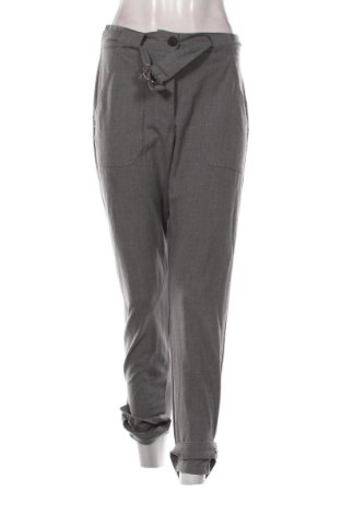 Damenhose Bershka, Größe M, Farbe Grau, Preis 15,00 €, #136636132