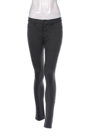 Dámske nohavice Calvin Klein Jeans, Veľkosť M, Farba Sivá, Cena  42,00 €, #136638022