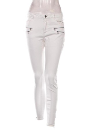 Pantaloni de femei Free Quent, Mărime L, Culoare Alb, Preț 109,48 Lei, #136620607