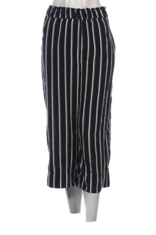 Γυναικείο παντελόνι H&M, Μέγεθος M, Χρώμα Πολύχρωμο, Τιμή 15,00 €