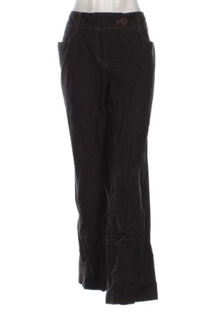 Pantaloni de femei Hammerschmid, Mărime XL, Culoare Maro, Preț 165,00 Lei, #136577554