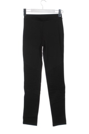 Дамски панталон Mango, Размер XS, Цвят Черен, Цена 11,54 €, #136669184