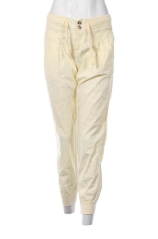 Pantaloni de femei Piazza Italia, Mărime L, Culoare Galben, Preț 91,99 Lei