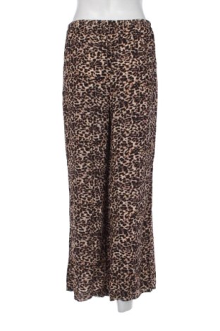 Дамски панталон Pull&Bear, Размер M, Цвят Многоцветен, Цена 24,03 €