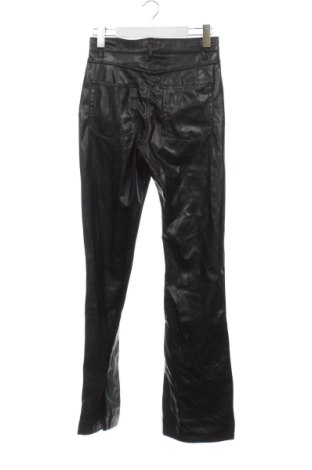 Pantaloni de femei Pull&Bear, Mărime M, Culoare Negru, Preț 145,99 Lei