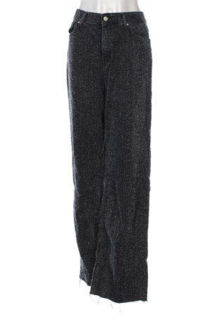 Pantaloni de femei Trendyol, Mărime L, Culoare Multicolor, Preț 109,48 Lei, #136651018