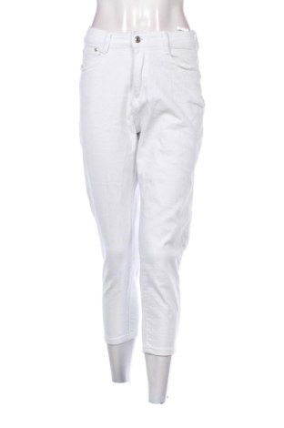 Pantaloni de femei Unbranded, Mărime S, Culoare Alb, Preț 76,86 Lei, #136665360