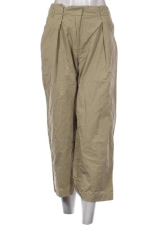 Дамски панталон Weekend Max Mara, Размер S, Цвят Зелен, Цена 78,22 €