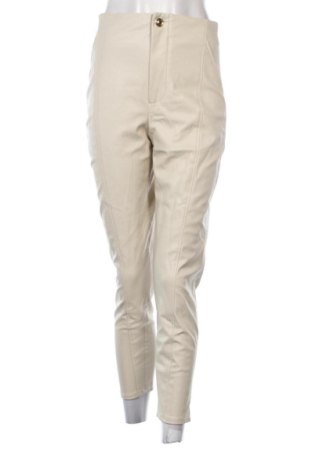 Pantaloni de femei Zara, Mărime S, Culoare Bej, Preț 72,00 Lei, #136644557