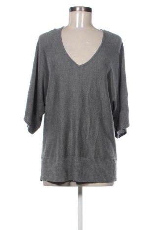 Dámský svetr New York & Company, Velikost XL, Barva Šedá, Cena  595,00 Kč