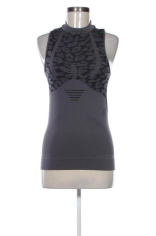 Top sport de damă. Adidas By Stella McCartney, Mărime M, Culoare Multicolor, Preț 109,48 Lei