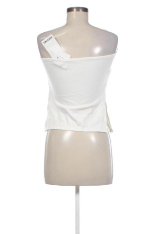 Top sport de damă. Bershka, Mărime S, Culoare Ecru, Preț 75,99 Lei
