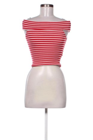 Dámský top Bershka, Velikost S, Barva Vícebarevné, Cena  289,00 Kč, #136665446