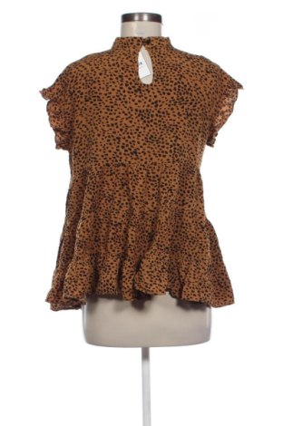 Damentop SHEIN, Größe M, Farbe Mehrfarbig, Preis 15,00 €