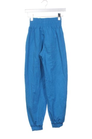 Дамско спортно долнище Bershka, Размер XXS, Цвят Син, Цена 15,33 €