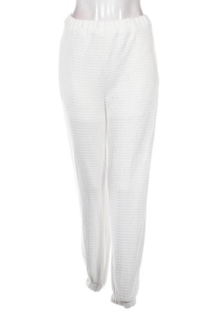 Damen Sporthose Luvalot, Größe M, Farbe Weiß, Preis 14,77 €, #136587513