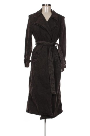Дамско яке Bershka, Размер S, Цвят Кафяв, Цена 32,21 €